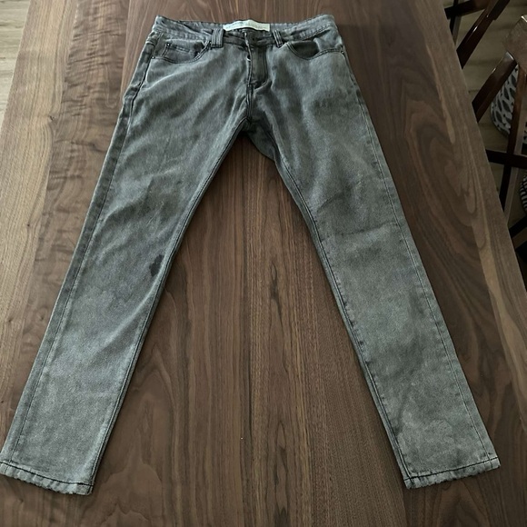 OFF-WHITE Men’s Jeans - Picture 2 of 6